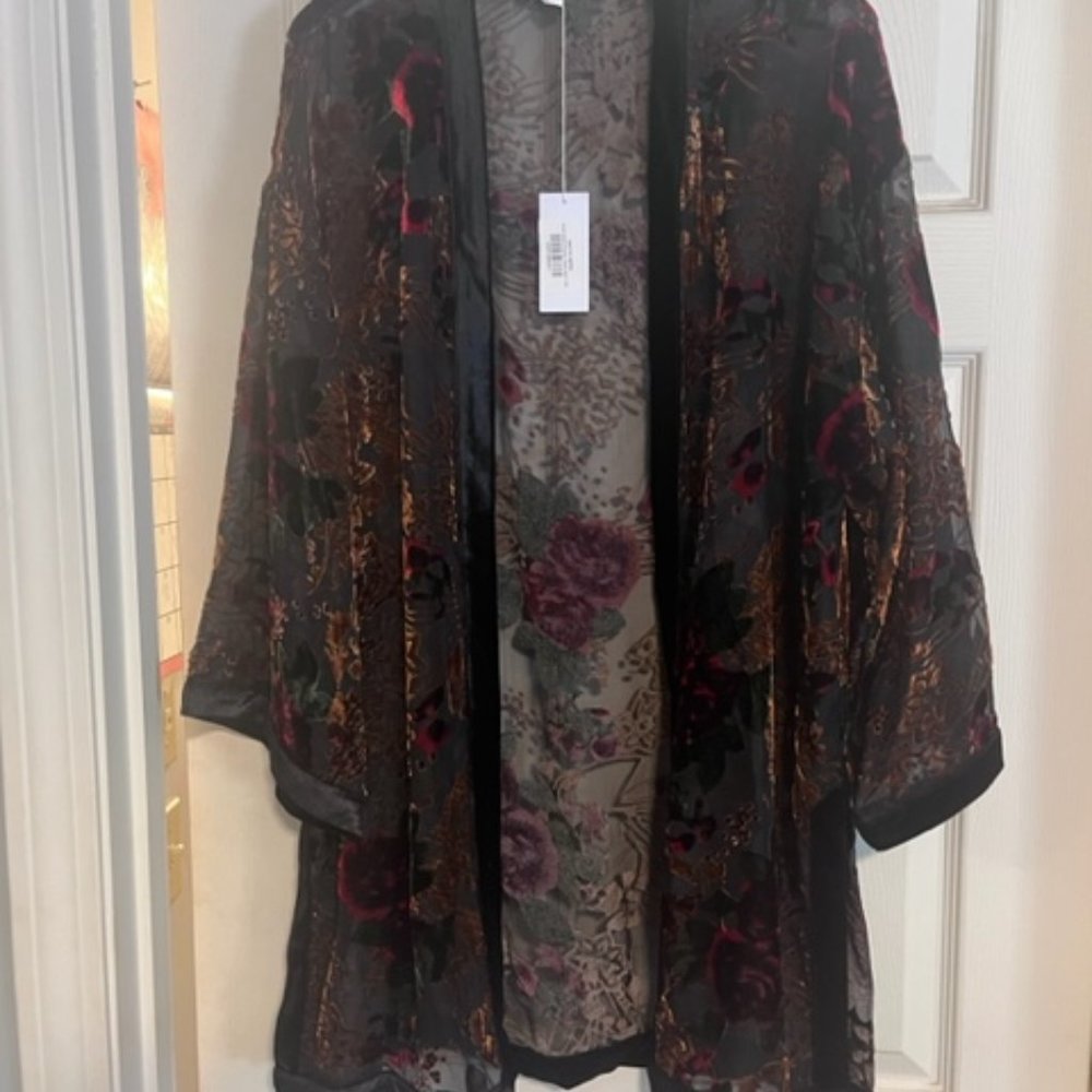 Baltic Born Amal burnout velvet kimono jacket NWT